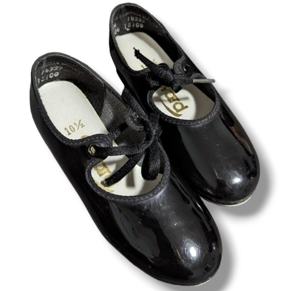 Shiny Black Tap Shoe Girls AWARD Tie Top Gently Owned Size 10.5